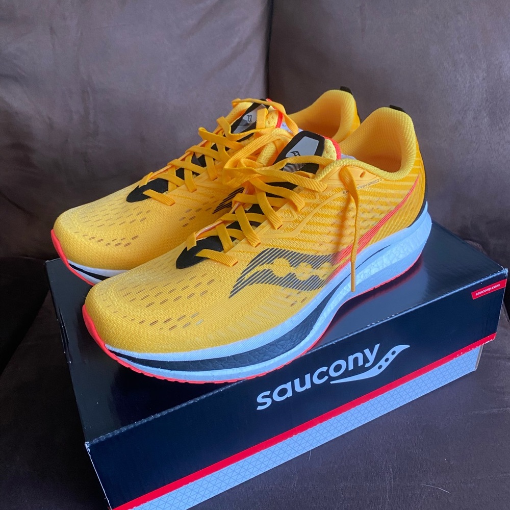 Saucony Endorphin Speed 2 - running shoe (Men’s size 10) (New)